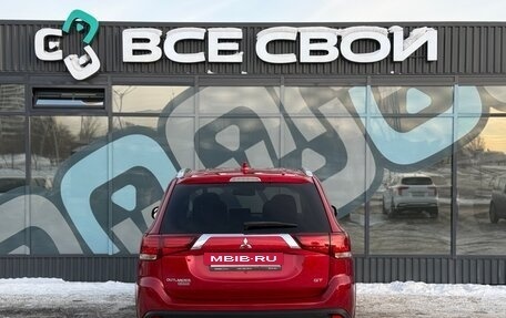 Mitsubishi Outlander III рестайлинг 3, 2019 год, 1 984 000 рублей, 5 фотография