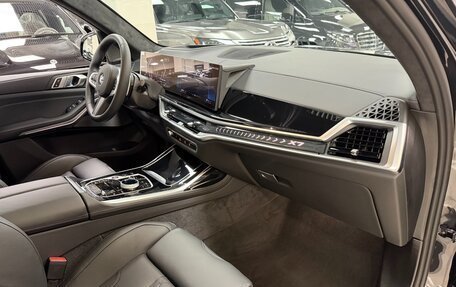 BMW X7, 2025 год, 17 499 000 рублей, 31 фотография