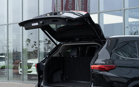 Toyota Highlander, 2025 год, 6 200 000 рублей, 16 фотография