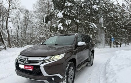 Mitsubishi Pajero Sport III рестайлинг, 2017 год, 3 299 000 рублей, 1 фотография