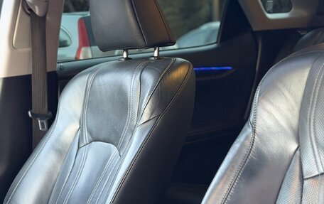 Lexus RX IV рестайлинг, 2017 год, 4 000 000 рублей, 9 фотография