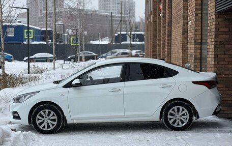 Hyundai Solaris II рестайлинг, 2018 год, 970 000 рублей, 3 фотография