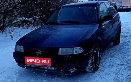 Opel Astra F, 1994 год, 60 000 рублей, 4 фотография