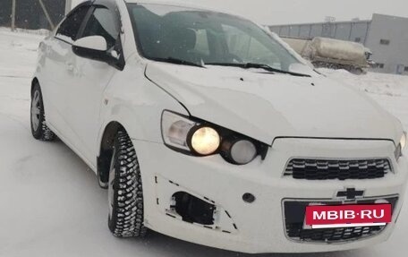 Chevrolet Aveo III, 2014 год, 380 000 рублей, 3 фотография