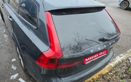 Volvo V90 Cross Country I рестайлинг, 2018 год, 3 500 000 рублей, 5 фотография