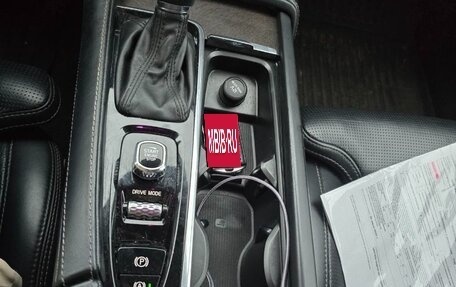 Volvo V90 Cross Country I рестайлинг, 2018 год, 3 500 000 рублей, 7 фотография