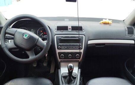 Skoda Octavia, 2012 год, 650 000 рублей, 10 фотография