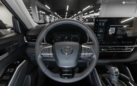 Toyota Highlander, 2025 год, 5 730 000 рублей, 11 фотография