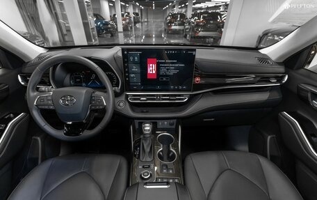 Toyota Highlander, 2025 год, 5 730 000 рублей, 8 фотография