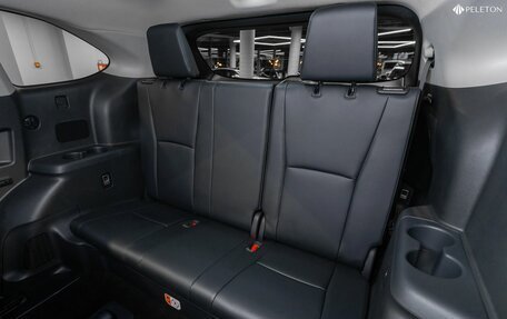 Toyota Highlander, 2025 год, 5 730 000 рублей, 15 фотография