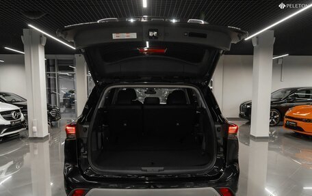 Toyota Highlander, 2025 год, 5 730 000 рублей, 23 фотография