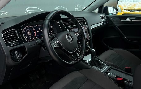 Volkswagen Golf VII, 2018 год, 2 078 800 рублей, 5 фотография