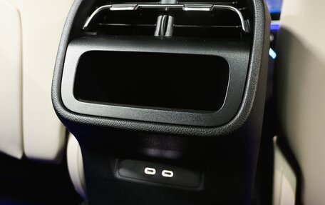 Mercedes-Benz E-Класс, 2025 год, 8 990 000 рублей, 25 фотография