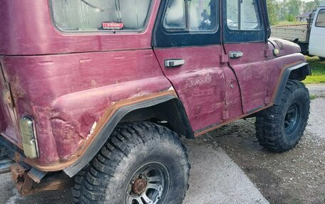 ЛуАЗ 3151, 2001 год, 260 000 рублей, 3 фотография