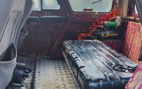 ЛуАЗ 3151, 2001 год, 260 000 рублей, 8 фотография