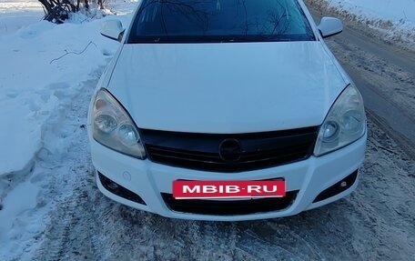 Opel Astra H, 2011 год, 500 000 рублей, 1 фотография