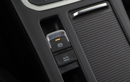 Volkswagen Passat B8 рестайлинг, 2019 год, 1 719 050 рублей, 17 фотография