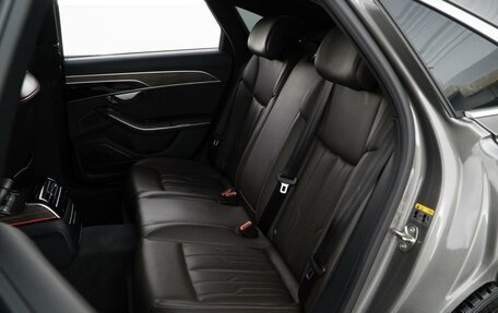 Audi A8, 2017 год, 5 249 999 рублей, 9 фотография