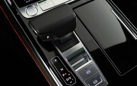 Audi A8, 2017 год, 5 249 999 рублей, 17 фотография