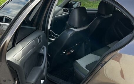 Volkswagen Jetta VI, 2011 год, 890 000 рублей, 8 фотография