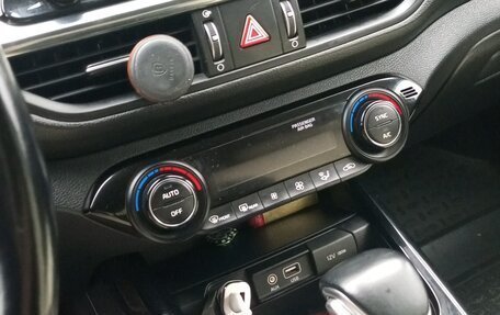 KIA Cerato IV, 2018 год, 1 730 000 рублей, 10 фотография