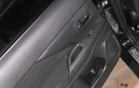 Mitsubishi Outlander III рестайлинг 3, 2013 год, 1 700 000 рублей, 9 фотография