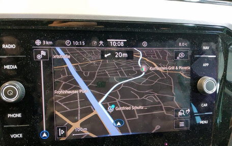 Volkswagen Passat B8 рестайлинг, 2022 год, 2 272 000 рублей, 10 фотография