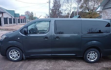 Peugeot Traveller I, 2019 год, 4 886 000 рублей, 2 фотография