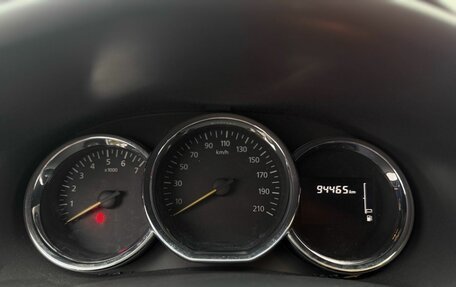 Renault Logan II, 2021 год, 990 000 рублей, 10 фотография