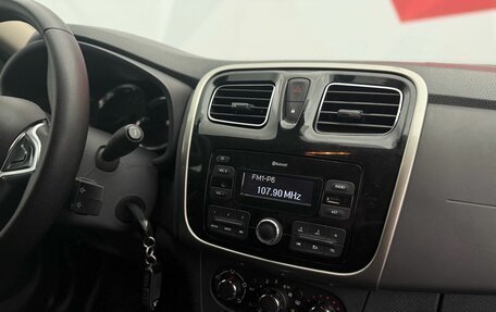 Renault Logan II, 2021 год, 990 000 рублей, 9 фотография