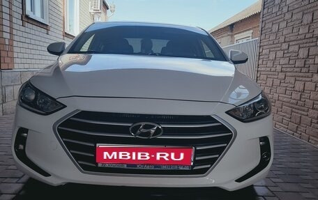 Hyundai Elantra VI рестайлинг, 2018 год, 1 720 000 рублей, 1 фотография