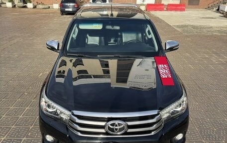 Toyota Hilux VIII, 2016 год, 3 150 000 рублей, 1 фотография