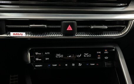 KIA K5, 2021 год, 3 030 000 рублей, 23 фотография