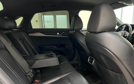 KIA K5, 2021 год, 3 030 000 рублей, 39 фотография