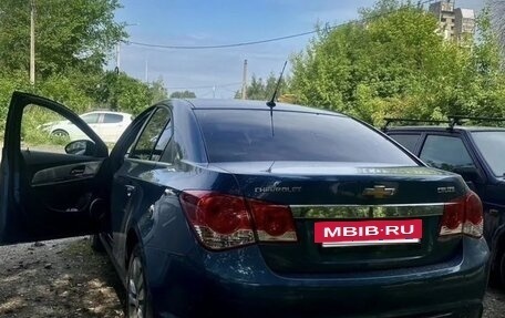 Chevrolet Cruze II, 2013 год, 950 000 рублей, 2 фотография