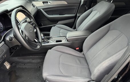 Hyundai Sonata VII, 2017 год, 1 695 000 рублей, 12 фотография