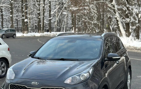 KIA Sportage IV рестайлинг, 2018 год, 2 000 000 рублей, 5 фотография