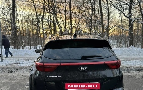 KIA Sportage IV рестайлинг, 2018 год, 2 000 000 рублей, 3 фотография