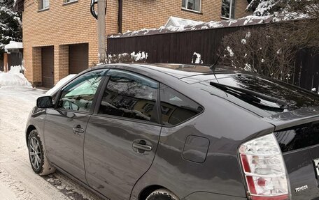 Toyota Prius, 2009 год, 650 000 рублей, 2 фотография