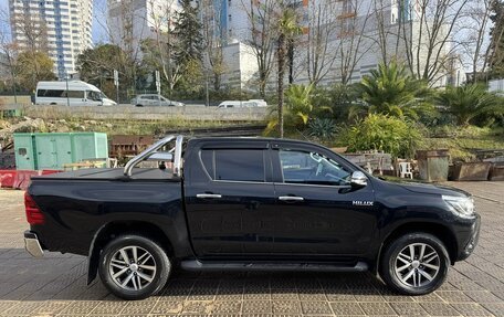 Toyota Hilux VIII, 2016 год, 3 150 000 рублей, 4 фотография