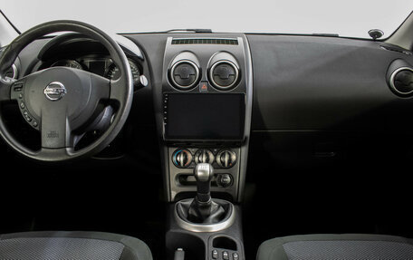 Nissan Qashqai, 2010 год, 880 000 рублей, 11 фотография