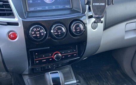 Mitsubishi Pajero Sport II рестайлинг, 2010 год, 1 400 000 рублей, 10 фотография