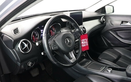 Mercedes-Benz GLA, 2019 год, 2 999 000 рублей, 9 фотография