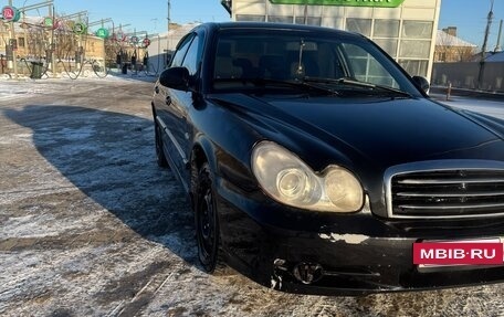 Hyundai Sonata IV рестайлинг, 2005 год, 230 000 рублей, 3 фотография
