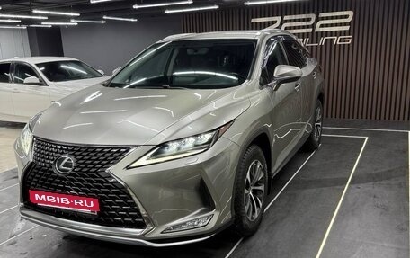 Lexus RX IV рестайлинг, 2021 год, 5 200 000 рублей, 8 фотография