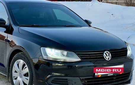Volkswagen Jetta VI, 2012 год, 950 000 рублей, 27 фотография