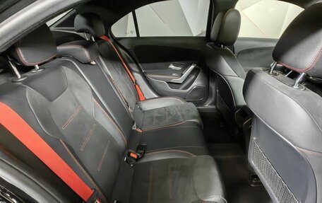 Mercedes-Benz A-Класс AMG, 2021 год, 4 095 000 рублей, 16 фотография