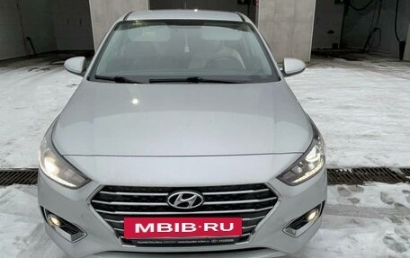 Hyundai Solaris II рестайлинг, 2017 год, 1 370 000 рублей, 13 фотография