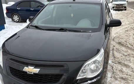 Chevrolet Cobalt II, 2014 год, 915 000 рублей, 1 фотография