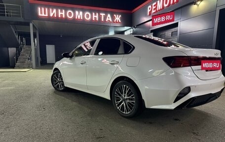 KIA Cerato IV, 2023 год, 1 800 000 рублей, 3 фотография